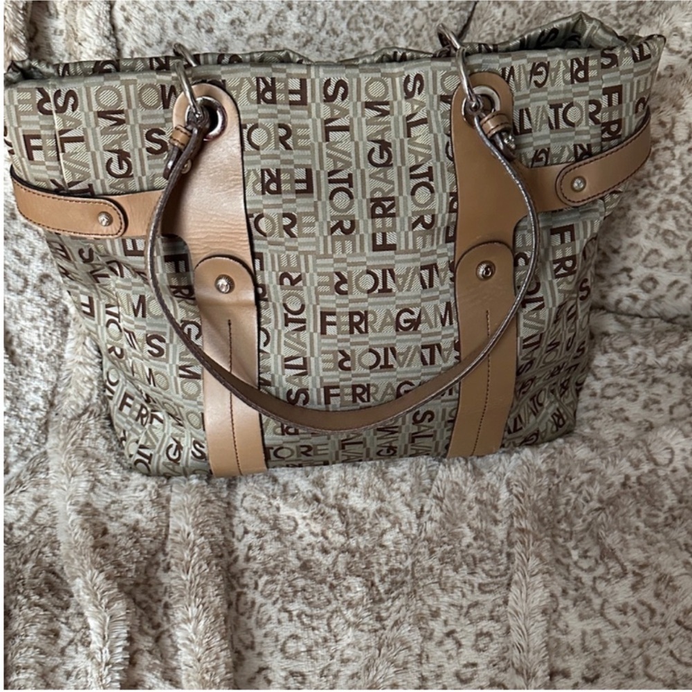 SALVATORE FERRAGAMO BEIGE & BROWN MONOGRAM BAG IN EXCELLENT CONDITION WITH COA